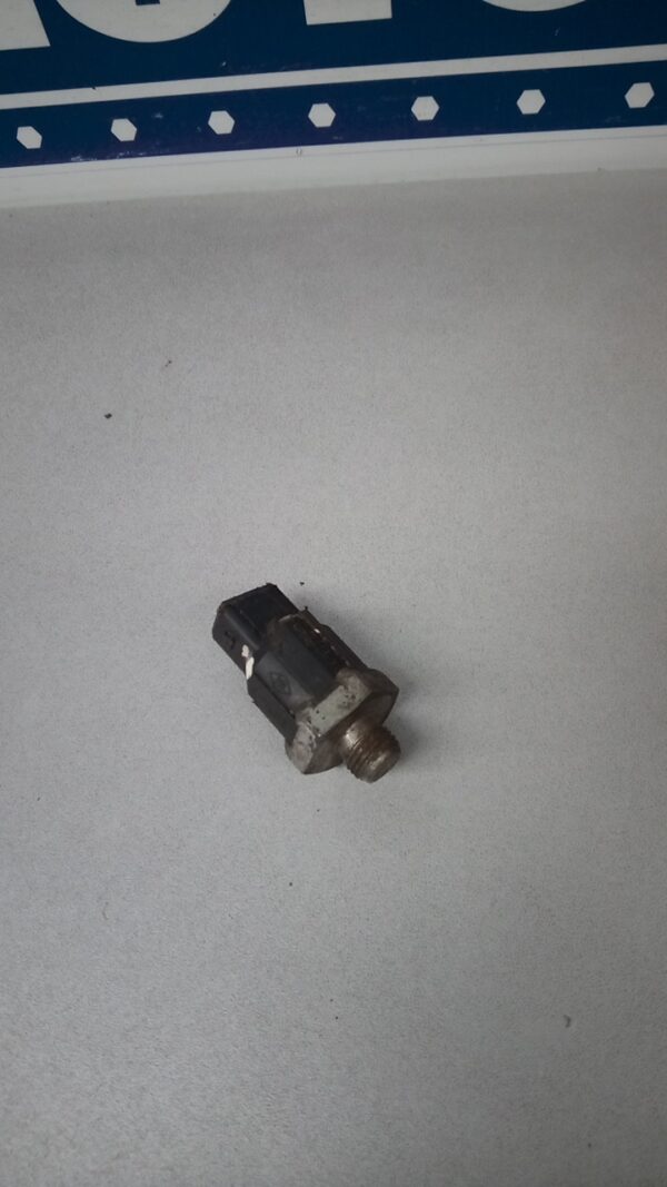 Senzor detonatie 8200680689 Dacia Logan MK1 2004-2012