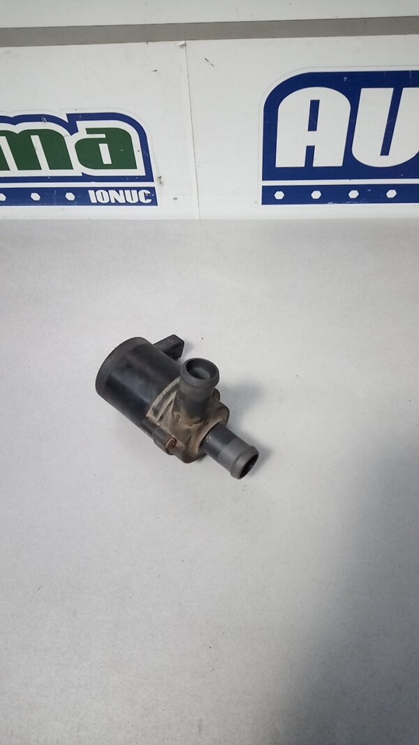 Pompa apa auxiliara 7H0965561A 7.02074.17 Volkswagen T5  2003-2015