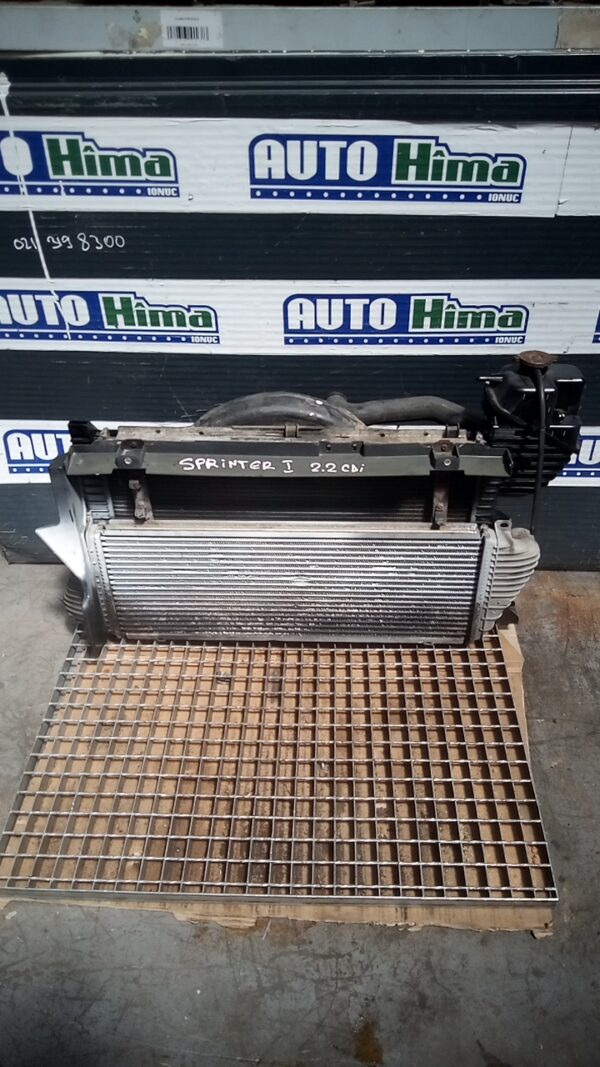 Radiator apa+ intercooler fara cod 2.2CDI Mercedes-Benz Sprinter 1 1995-2006 2.2CDI