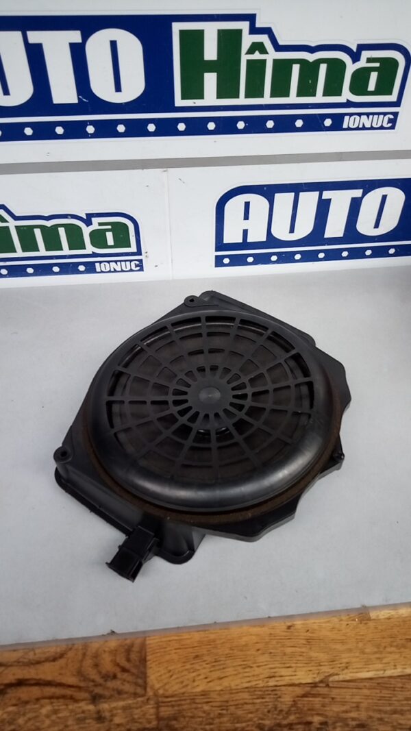 Subwoofer 8E5035412 Audi A4 B6  2000-2005