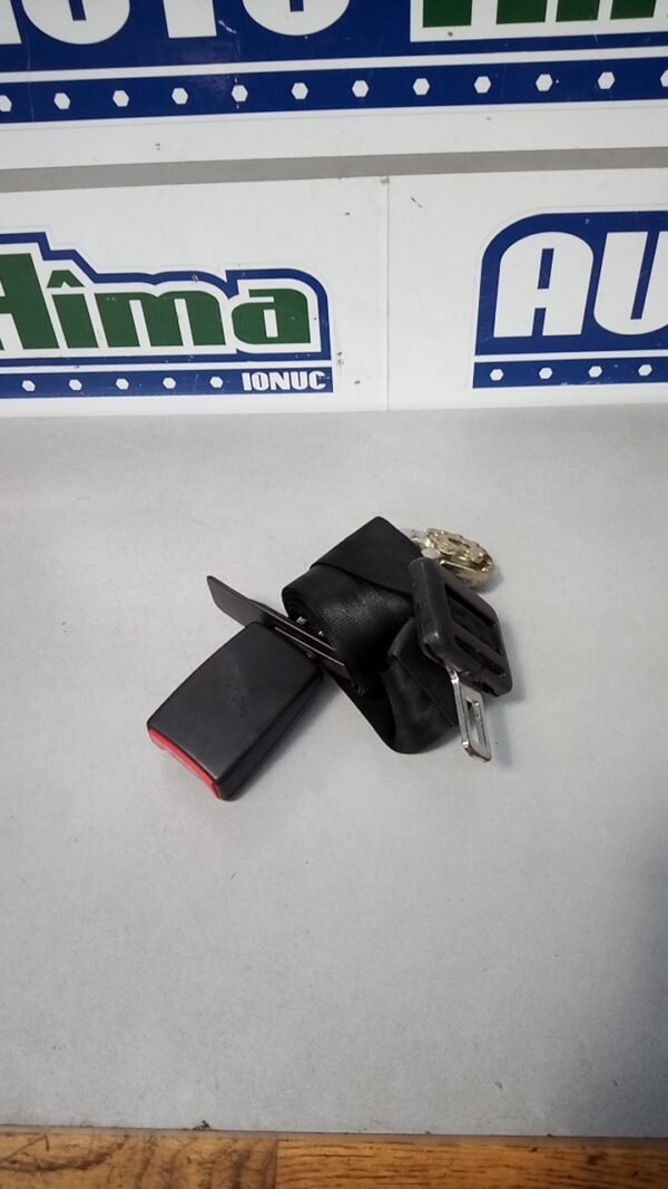 Capsa centura spate mijloc 8E0857713 Audi A4 B6 2000-2005