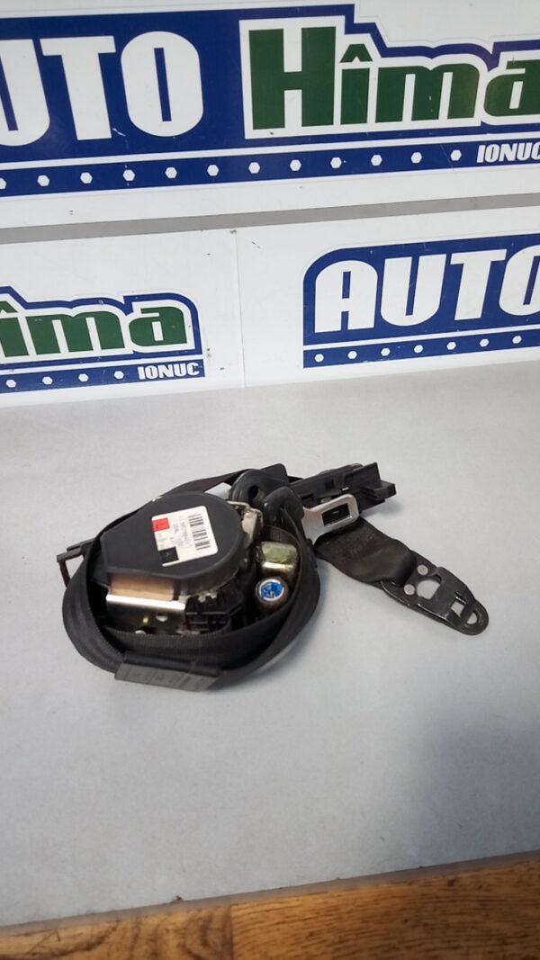 Centura de siguranta stanga fata 8E0857705F Audi A4 B6 2000-2005