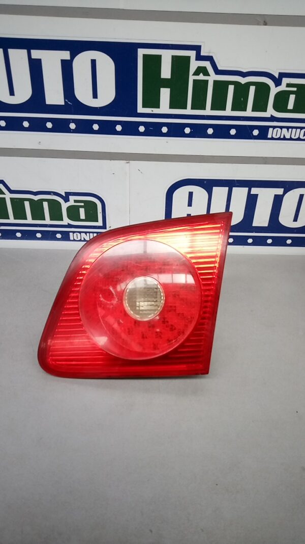 Stop dreapta haion fara cod Volkswagen Phaeton GP1  2002-2009