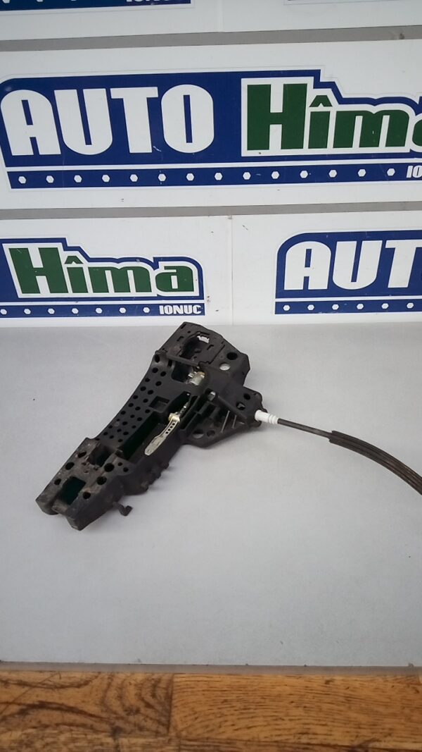 Maner usa stanga fata 8T0837885A Audi