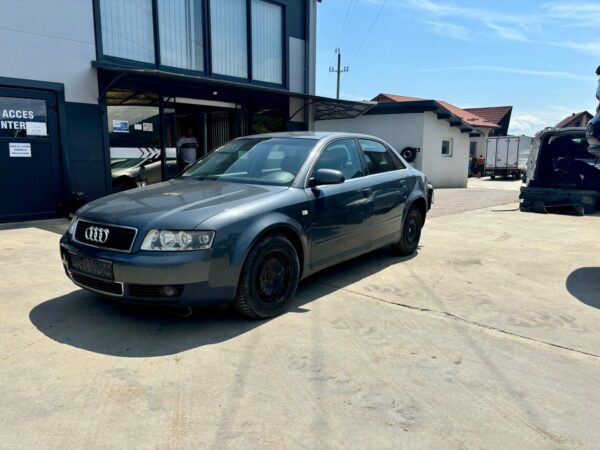 DEZMEMBRARI AUDI A4 B6 1.9 COD MOTOR AWX COD CUTIE DE VITEZE MANUALA FEC 5+1 VITEZE