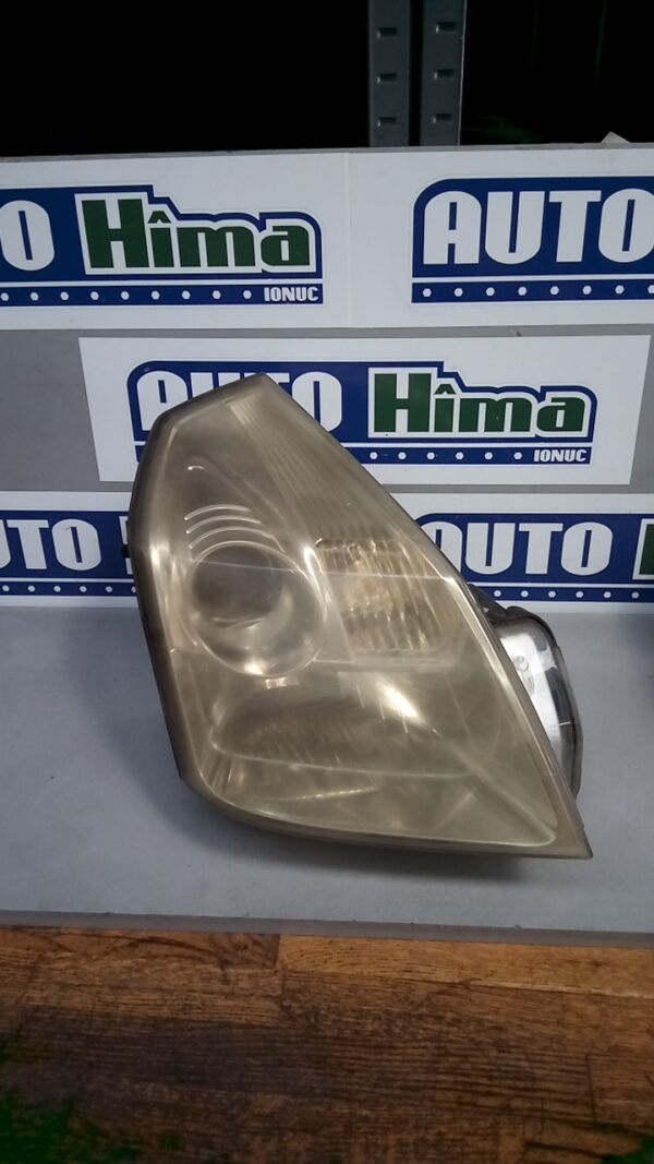 Far dreapta 82000-51266 Renault Vel Satis  2001-2009