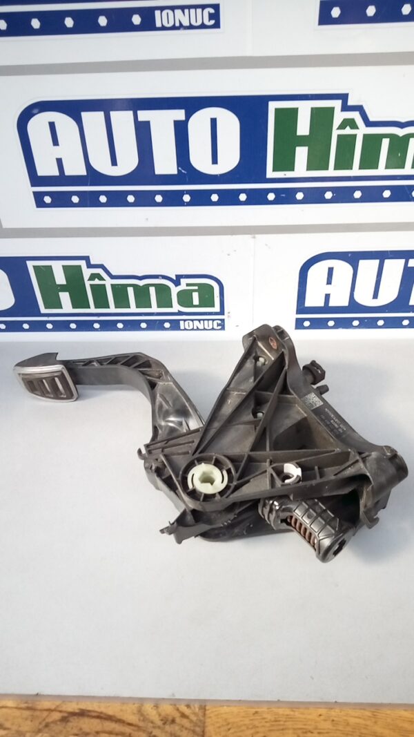 Pedala ambreiaj 5Q1721059HM Volkswagen Golf 7  2012-2020
