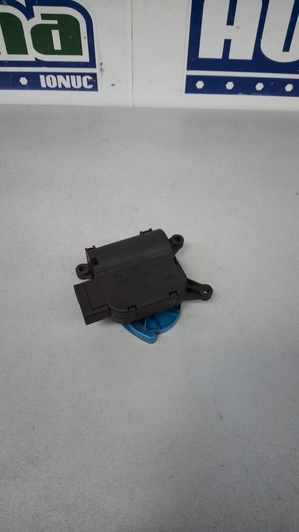 Motoras aeroterma bord 8E1820511E 0132801304 Audi A4 B6  2000-2005