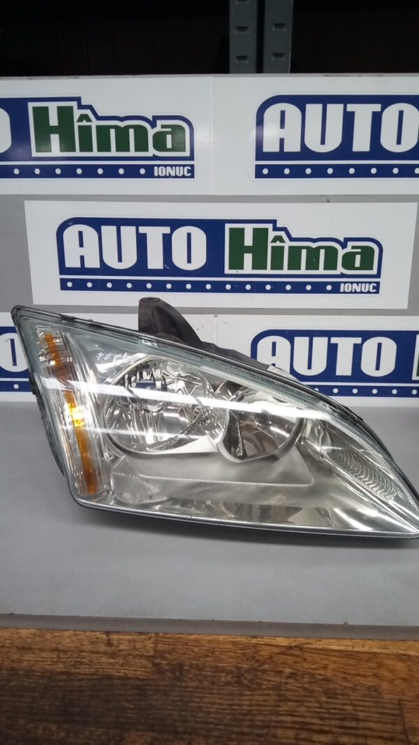 Far dreapta 4M51-13W029-BD Ford Focus 2  2004-2010