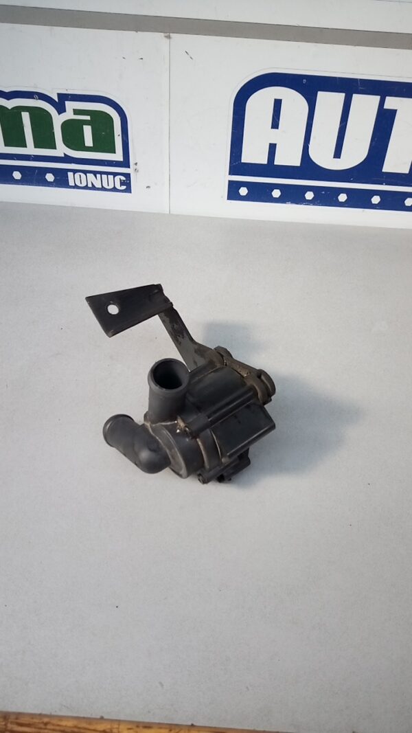 Pompa recirculare apa 03L965561 7.01713.07.0 2.0 TDI Audi A4 B8 2008-2016