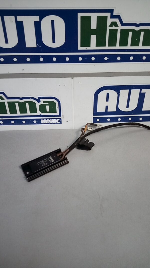 Amplificator antena 4B5919891 Audi A6 4B (C5)  1997-2004