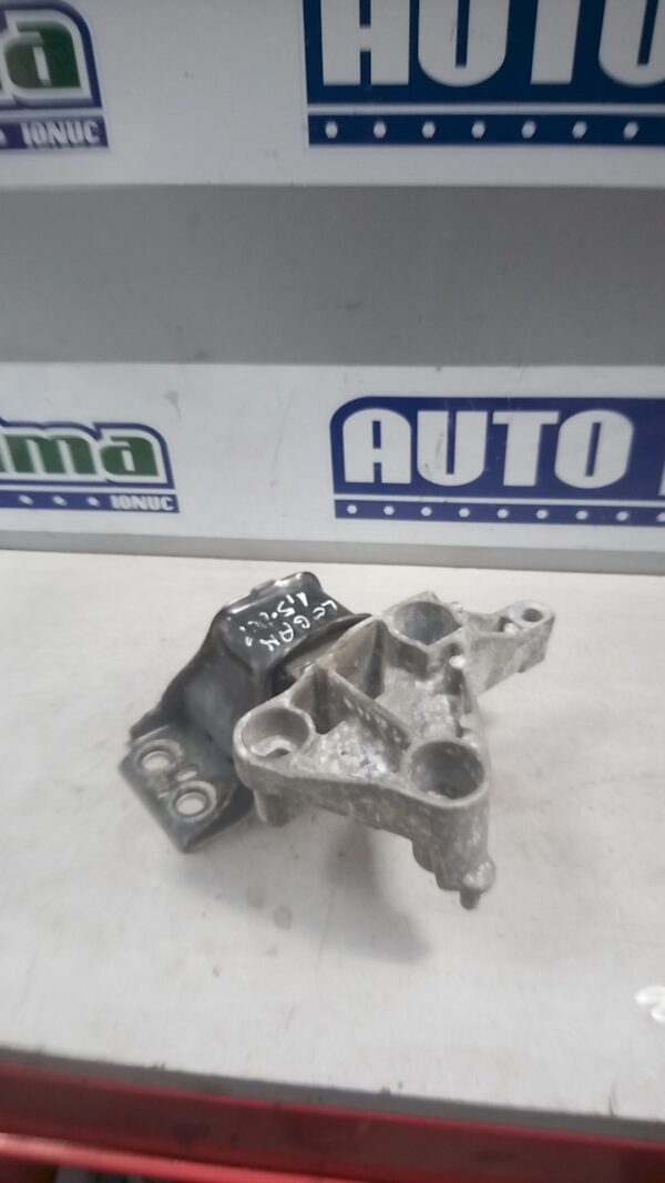 Suport motor dreapta complet 8200392639/ 1.5DCI Dacia Logan MK1  2004-2012 1.5DCI