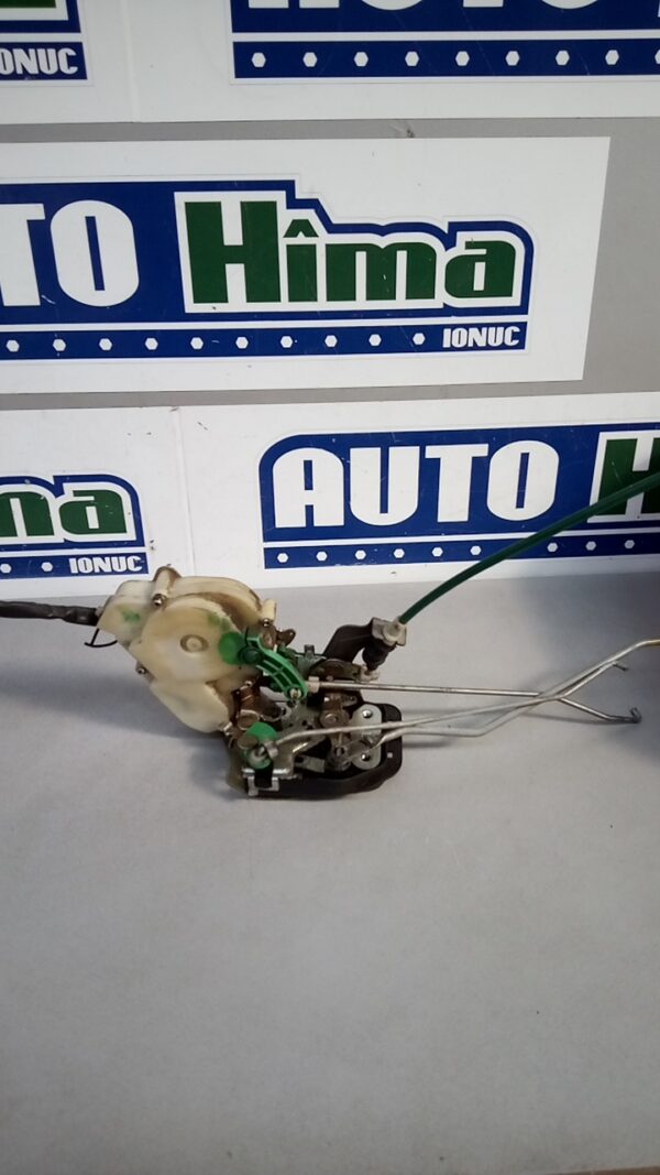 Broasca usa stanga fata fara cod Kia Sorento 1 (JC) 2002-2011