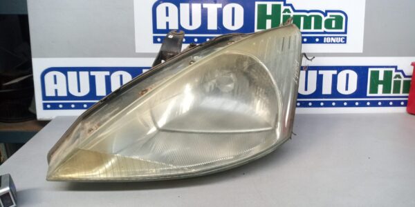 Far stanga fara cod  Ford Focus 1  1998-2004