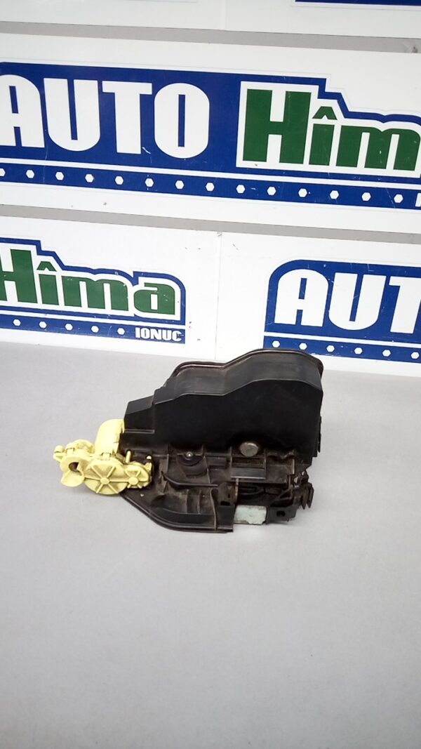 Broasca usa dreapta fata 7202144 BMW Seria 1 E87  2004-2011