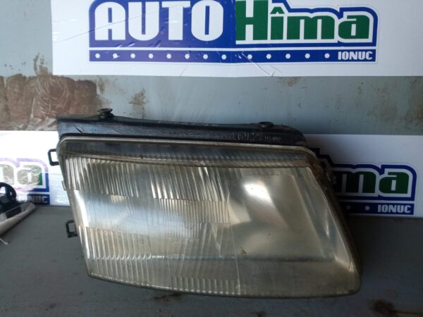 Far dreapta fara cod  Volkswagen PASSAT B5  1996-2000
