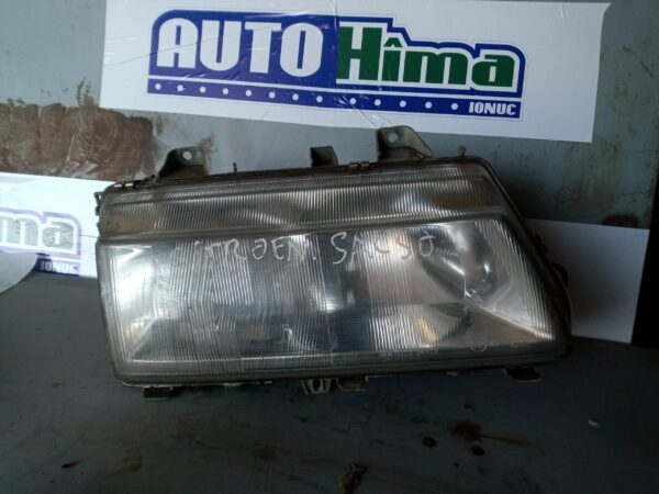 Far dreapta fara cod  Citroen Saxo  1996-2004