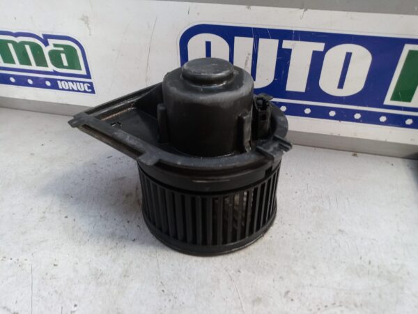 Ventilator habitaclu fara cod  Volkswagen Golf 3 1H  1991-1997