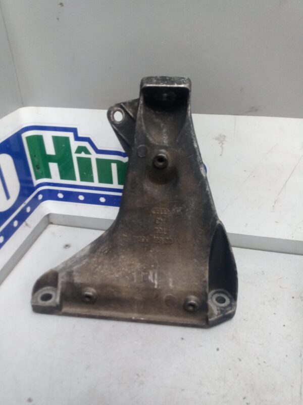 Suport motor 8D0199308N 1.9 TDI (Aluminiu) Audi A4 B6 2000-2005