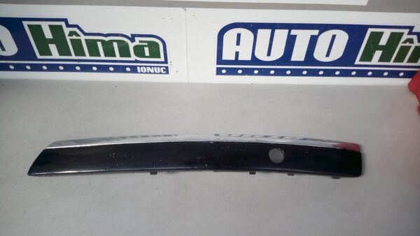 Ornament bara fata stanga 4E0807223AB Audi A8 4E  2002-2009
