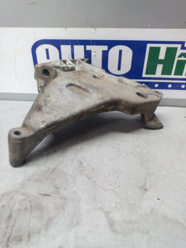 Suport motor 03G199207E / 2.0TDI(Aluminiu) Volkswagen PASSAT B6  2005-2011