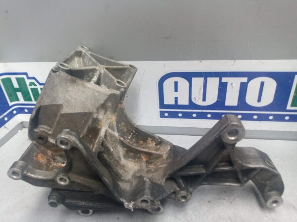 Suport pompa servodirectie fara cod 2.5TDI (Aluminiu) Volkswagen T4  1990-2004