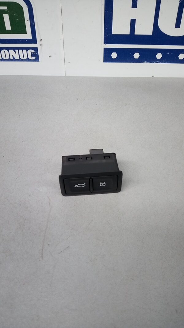 Buton portbagaj 4G0959831D Audi Q7 4M  2015-prezent