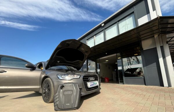 DEZMEMBRARI AUDI A6 C7 SEDAN AN 2014 MOTOR 2.0 TDI CGLC cutie automata cod PCF