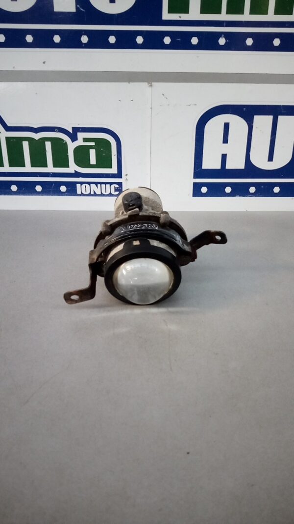 Proiector ceata stanga 92201-2F200 Kia Cerato 1 (LD) 2004-2008