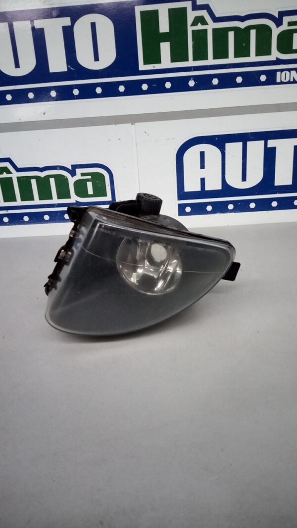 Proiector ceata stanga 6317 7216885-01 BMW Seria 5 F10 2010-2014