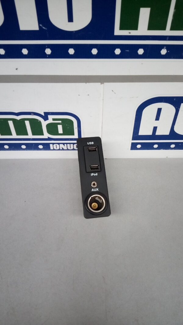 Port USB AW9319C166AA A2C5336865900 Land Rover Range Rover Evoque 1 L538  2011-2018