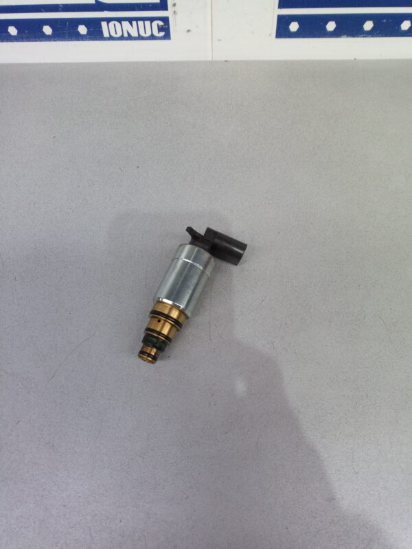 Regulator presiune aer conditionat 563650-010 2.0 TFSI Audi A3 8P  2003-2012