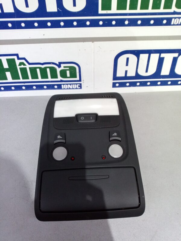Plafoniera fata 8T0947135A Audi A4 B8  2008-2016