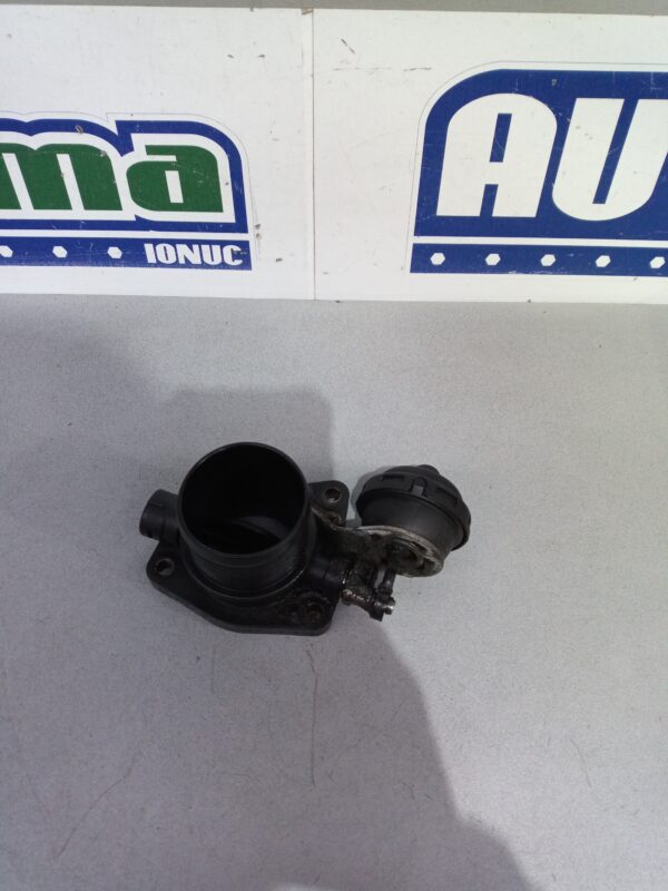 Clapeta acceleratie fara cod 1.9 DCI Renault Laguna 2  2001-2007