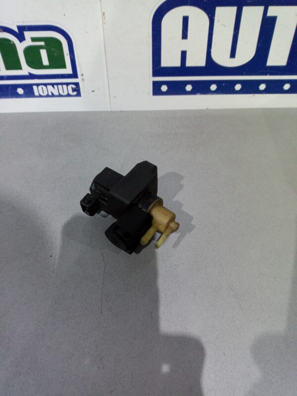 Supapa vacuum 8200486264 2.5 DCI Renault Master 2  1997-2010
