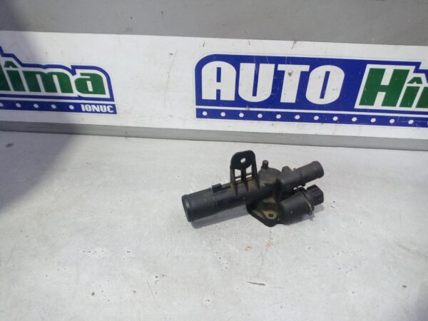 Flansa lichid racire motor 8200558751 / 1.5DCI Renault Scenic 2  2003-2009 1.5DCI