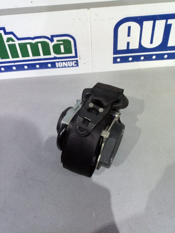 Centura de siguranta stanga fata 8A0857732 Audi A6 4F (C6)  2004-2011