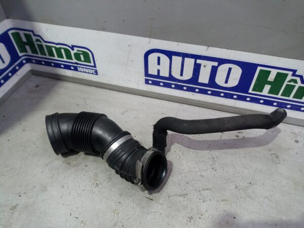 Furtun aspirare aer motor 059103221K /4E0145747D / 4E0145747E / 3.0TDI Audi A8 4E  2002-2009 3.0TDI