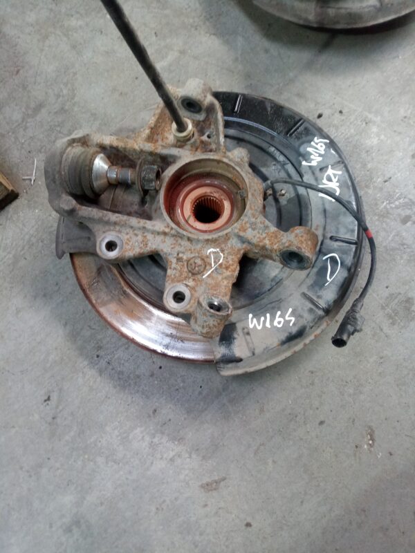 Fuzeta spate dreapta fara cod / 3.0CDI Mercedes-Benz ML W164  2005-2012 3.0CDI