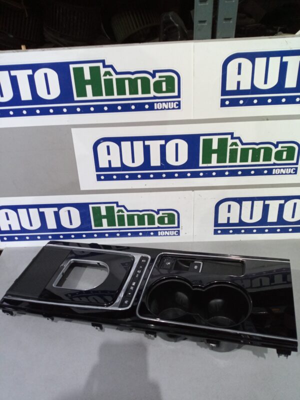 Consola centrala GX73-044E04-B Jaguar XE (X760)  2015-2024