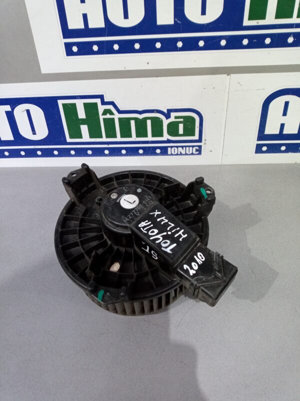 Ventilator habitaclu 272700-0141 Toyota Hilux VII  2004-2015