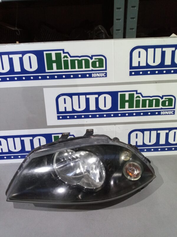 Far stanga 6L1941021A Seat Ibiza 6L  2002-2008