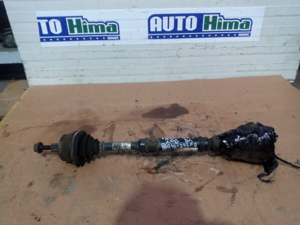 Planetara fata dreapta 8D0407272AQ / 2.0B(5+1) Volkswagen PASSAT B5.5  2000-2005