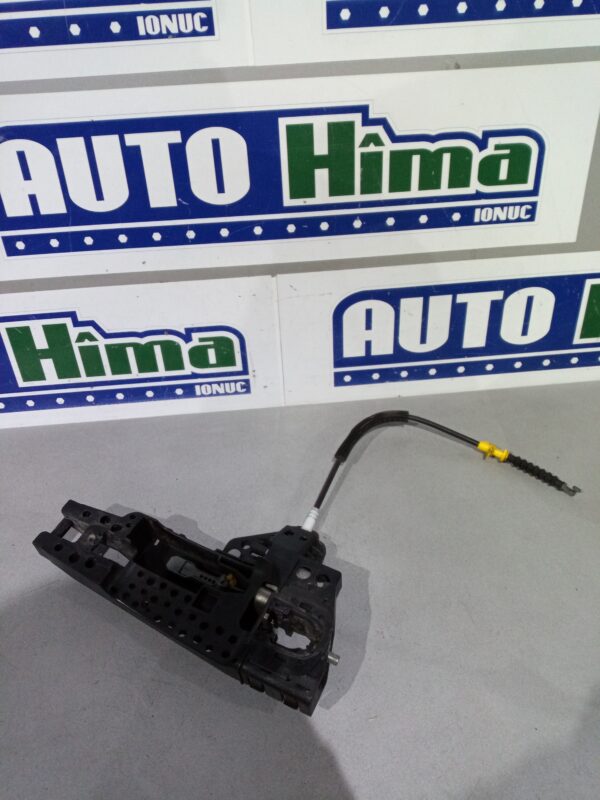 Maner usa dreapta fata fara cod Audi A4 B8  2008-2016