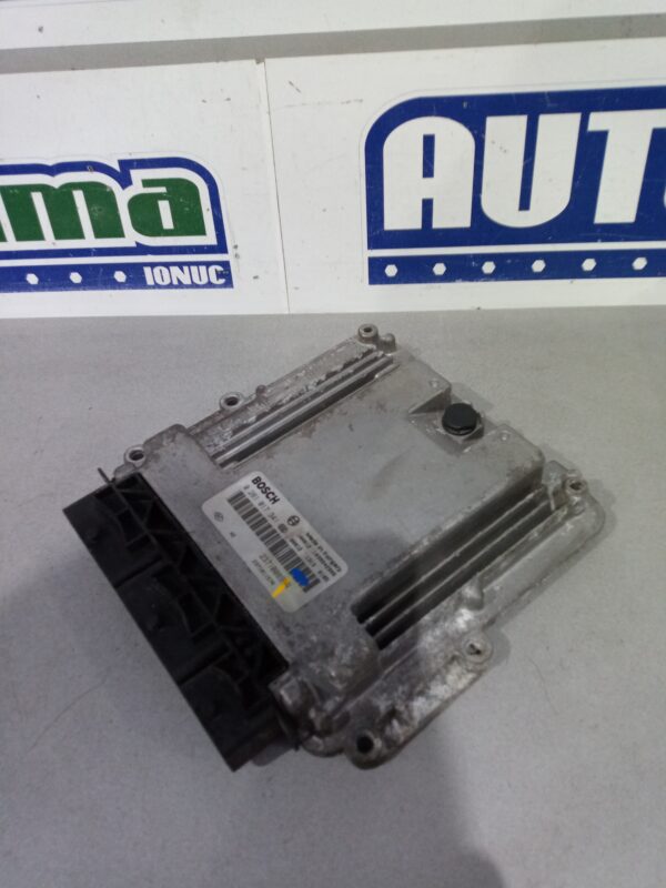 Calculator motor 237100899R 237101157R 0281017341 2.3 DCI Renault Master 3 2010-2020