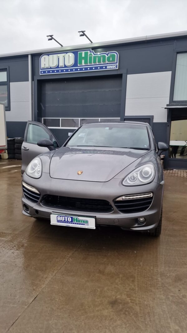 DEZMEMBRARI PORSCHE CAYENNE AN 2013, MOTOR 3.0 TDI COD CRCA