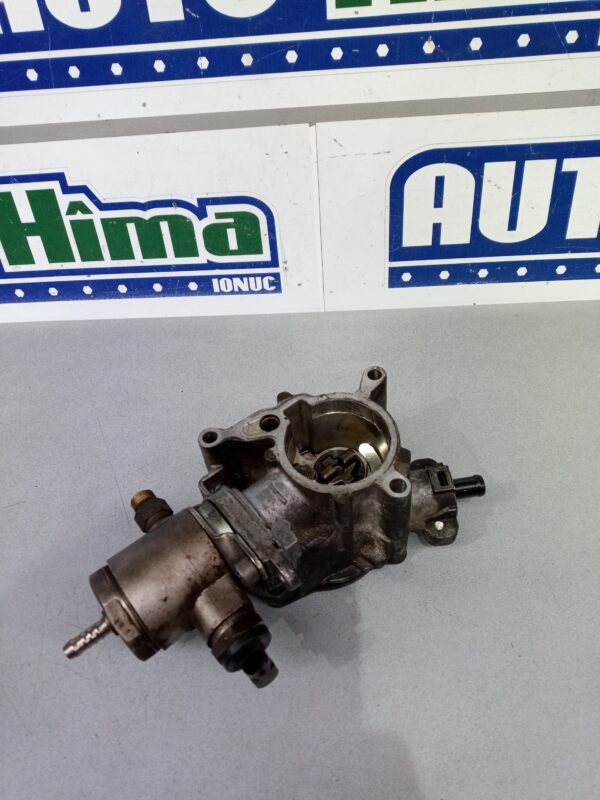 Pompa inalte cu pompa vacuum 06J145100C 06J127025D 1.8 TFSI Audi A5 8T 2007-2016