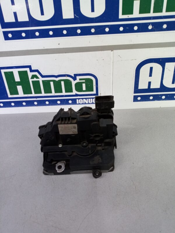 Broasca usa stanga fata fara cod Opel Corsa D  2006-2014