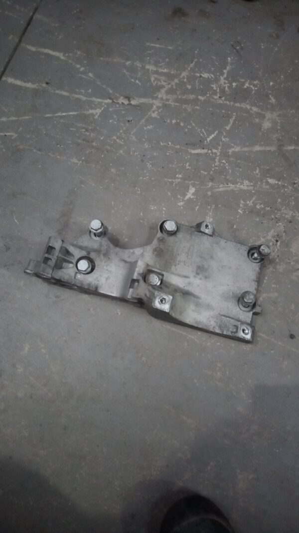 Suport accesorii 038903143AF 1.9 TDI Volkswagen Golf 5 1K 2003-2010