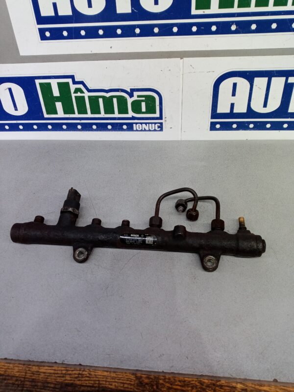 Rampa injectoare 8200330912 0445214065 1.9 DCI Renault Laguna 2  2001-2007